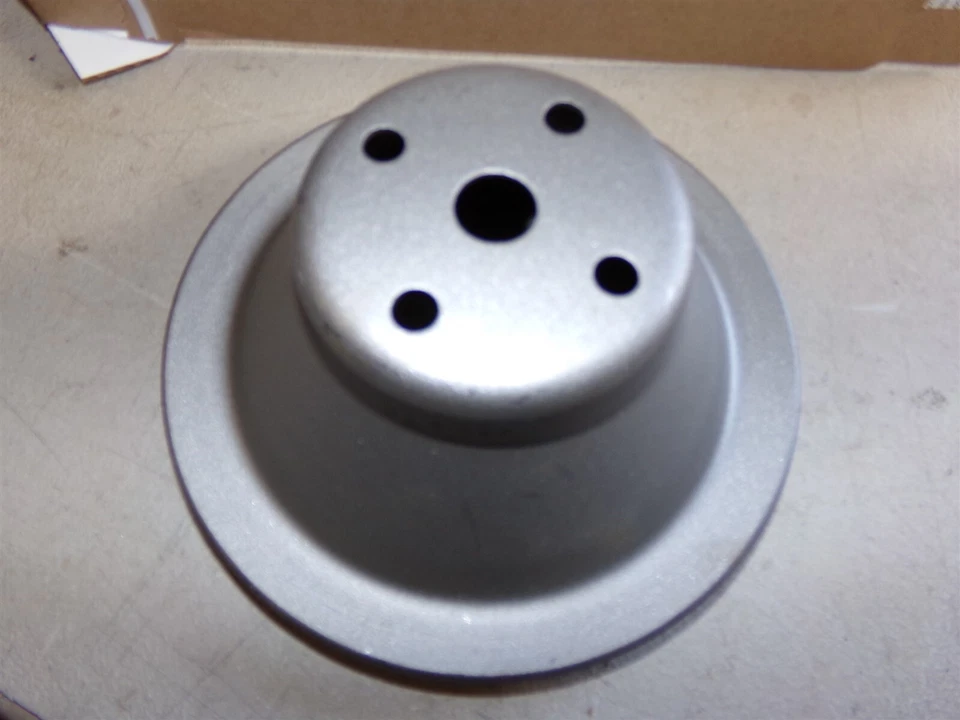 1970 71 Dodge Plymouth bomba de água polia 2951836 carregador fabricante de equipamento original espanador 318 340 - Imagem 2 de 3