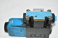 Vickers DG4V-3-2B-M-FW-H7-60 02-157371 Directional Control Valve - Solenoid Actu