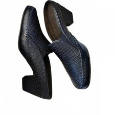Realto size 7 black shoes