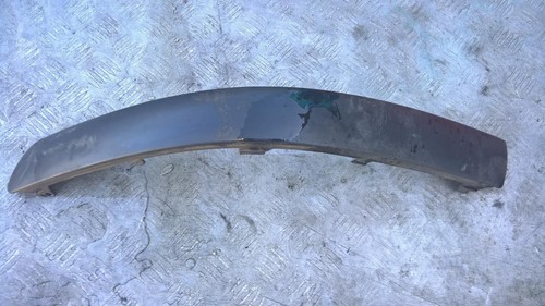 3b0807717d Zierleiste Stoßstange Vorne Linke  Volkswagen Passat DE95964-08