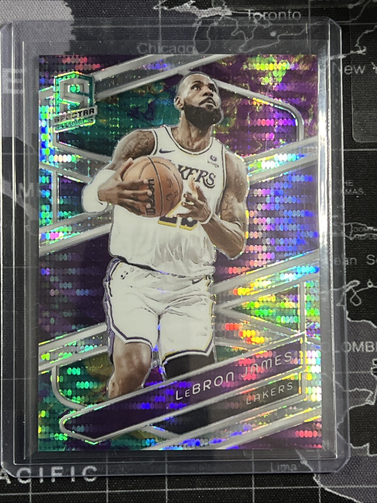 2023-24 Panini Spectra Celestial Prizm #26 LeBron James /125 Los Angeles Lakers