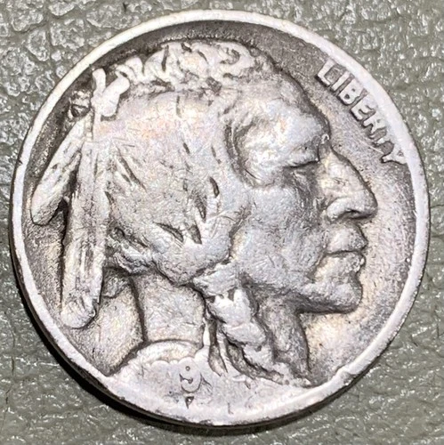 1919d Buffalo nickel, nice original GOOD+ Condition, nearly full date some horn