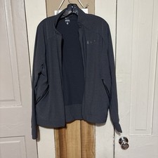 Nike Women  s Dry Fit, Gray Full Zipper Jacket.