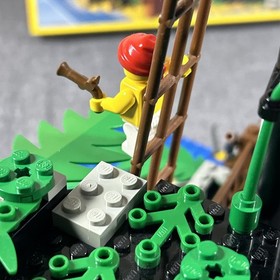 LEGO Pirates Forbidden Island 6270 Boxed Set  w/ Mini Figures & Instructions*See