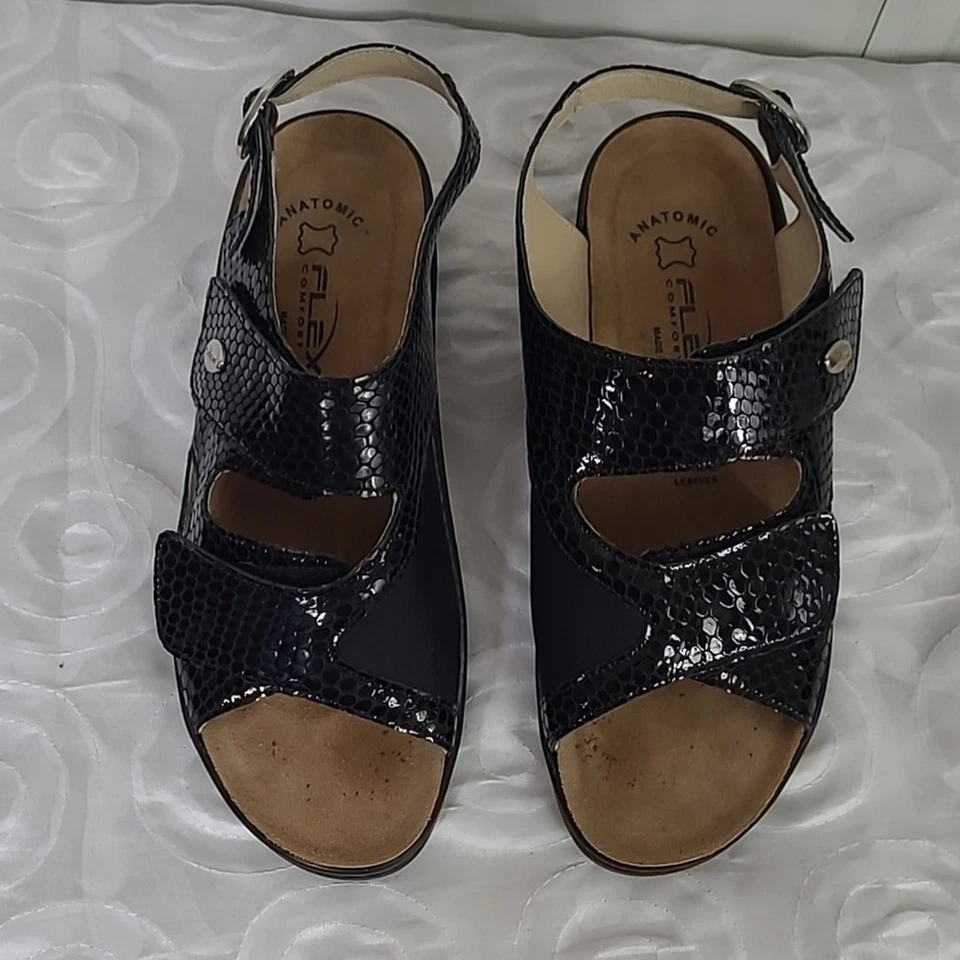 Flexus by Spring Step Aksamala Comfort Sandal Black Patent Leather Python - Image 3 of 4