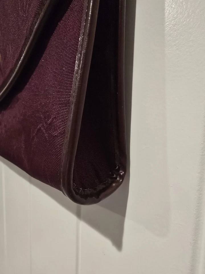 Bolso de Hombro Vintage Pre-Loved Rojo/Borgoña Logo Dior con Cadena/Correa Original Foto 4 de 4