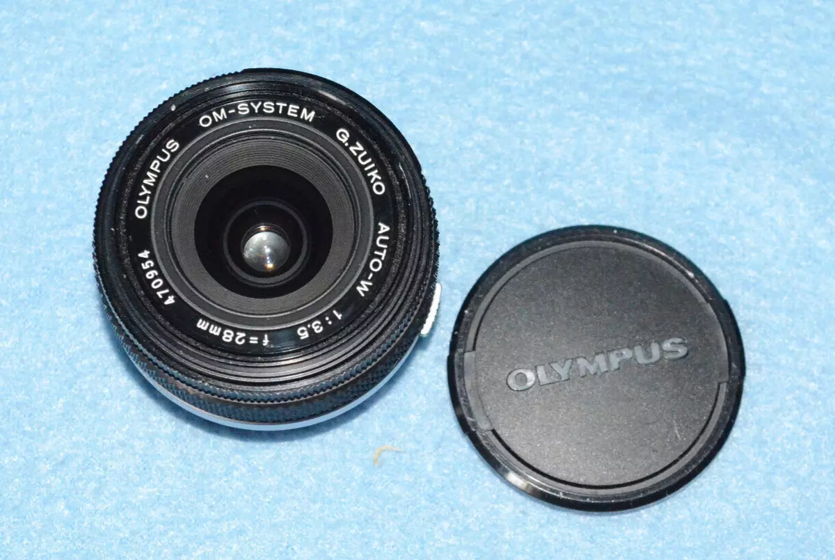 Olympus OM-System G. Zuiko Auto-W 28mm f3.5 Lens - Prime - Manual