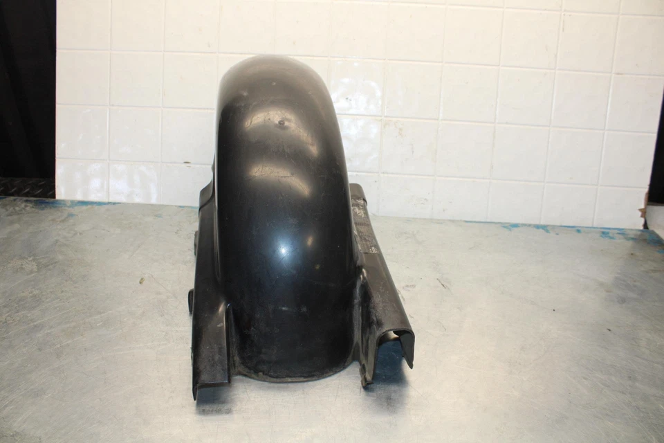 87-96 HONDA CBR1000F 后轮轮胎 HUGGER FENDER W 链条 GAURD BB420 — 第 2/4 张图片