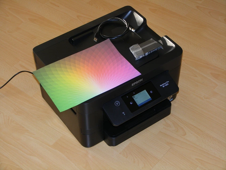 EPSON WorkForce Pro WF-3825 4in1 Farbtintenstrahl-Multifunktionsgerät - Bild 3 von 4