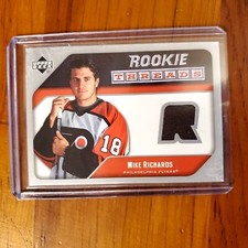 2005-06 Upper Deck Series 1 Hockey Mike Richards RC RT-MR ROOKIE THREADS Flyers