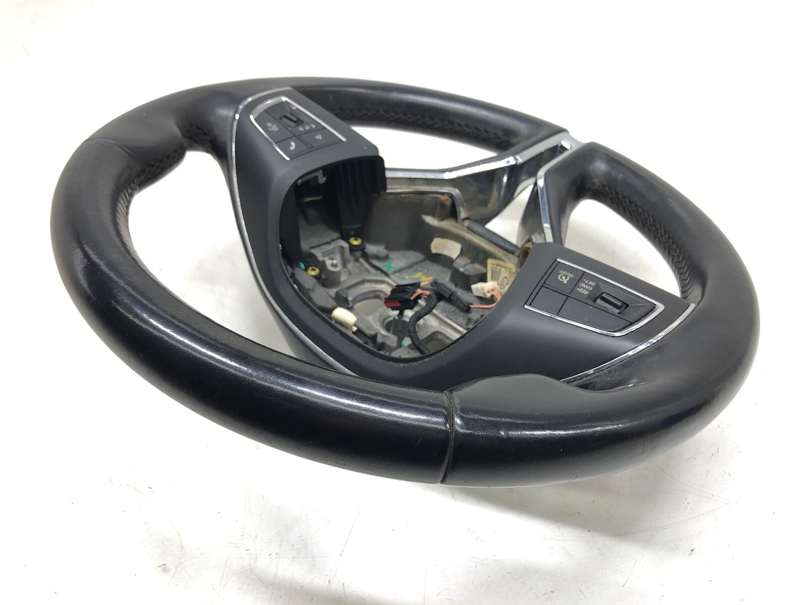2014-2020 MASERATI GHIBLI STEERING WHEEL OEM.