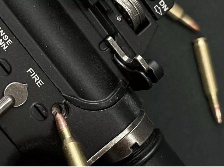 1:2 High Precision M4A1 Carbine Black Eject Metal Super Rare A+ Machine Gun Toy