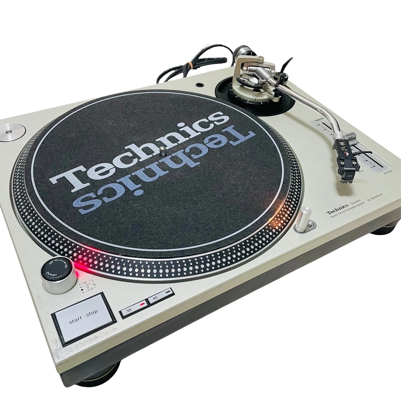 DJ проигрыватели Technics SL-1200MK3D Direct Drive