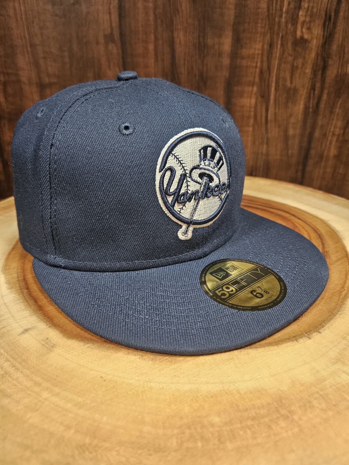 New York Yankees New Era 59Fifty Fitted Cap Size 6 7/8 MLB