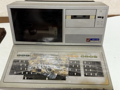 SHARP Retro PC MZ-80B (From Japan)