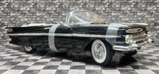 Yat Ming 1:18 Scale Road Signature Blk 1959 Chevrolet Impala Convertible [Loose]