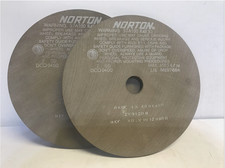 NORTON Grinding Wheel 57A100 R4R30 Max RPM 4585 1/4 ME97684 Fine Smooth FOR TWO