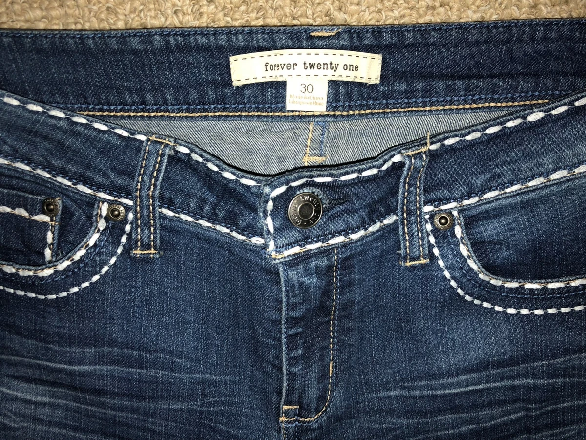 Jeans vintage Y2K Forever 21 - talla 30 (31" entrepierna) *¡COSTURAS SUPERIORES GENIALES!!