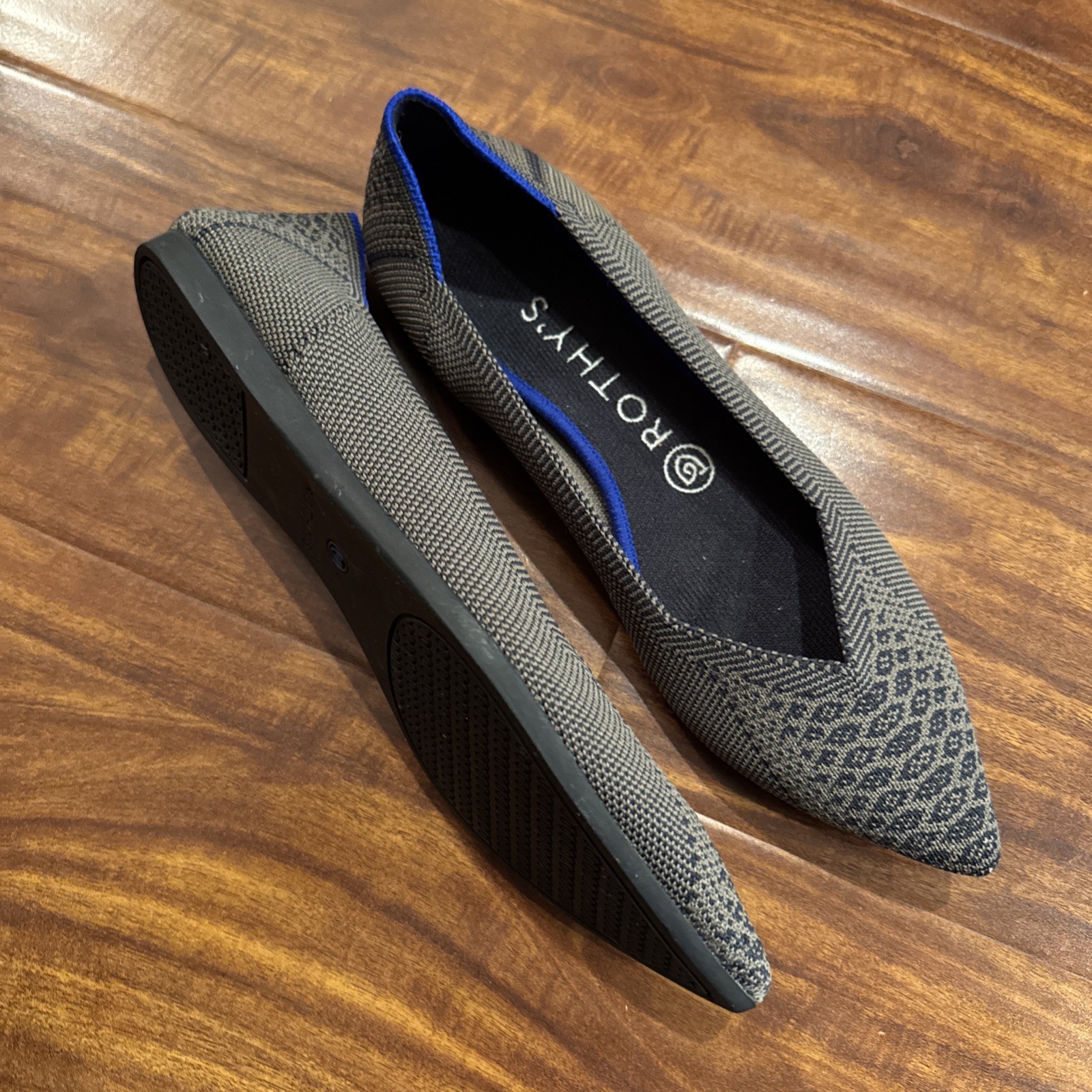 ROTHY’S Retired Python Knit The Point Toe Flats B… - image 4