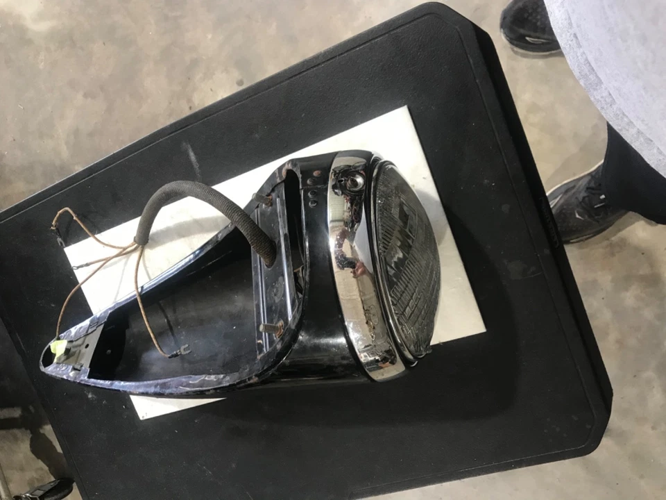 1941 1942 1943 1944 1945 1946 Chevrolet GMC caminhão farol balde testado - Imagem 3 de 4