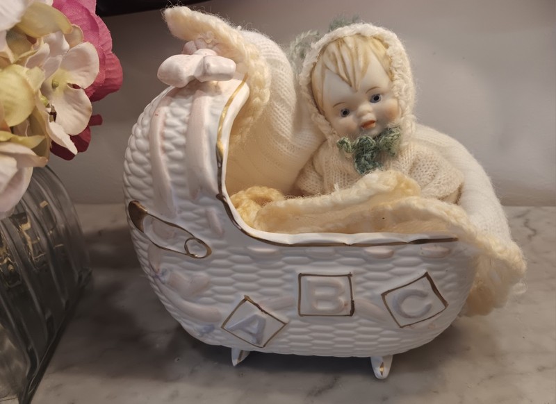  Napcoware Ceramic Baby Nursery Bassinet Cradle & BISQUE DOLL With Clothes Japan