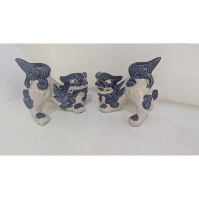 Vintage Blue and White Ceramic Foo Dog Guardian Lion Figurine Set Chinoiserie