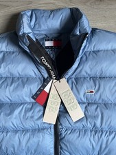 Tommy Hilfiger Men’s Water Repellent Down Jacket In Light Blue UK Size Medium