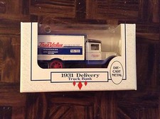 1931 Ertl true value delivery truck bank