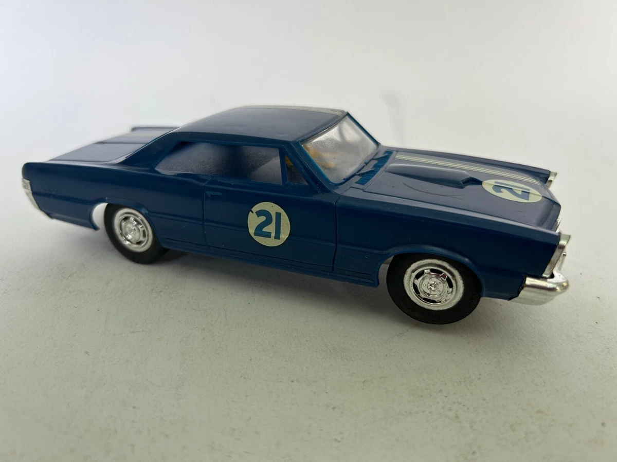 K&B Pontiac GTO Coupe 1/32 scale slot car RTR