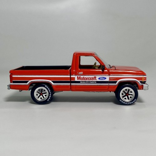 Johnny Lightning 1983 Ford Ranger & Blue MotorMax 6052 Pickup 1:64 Diecast Lot - Picture 7 of 24