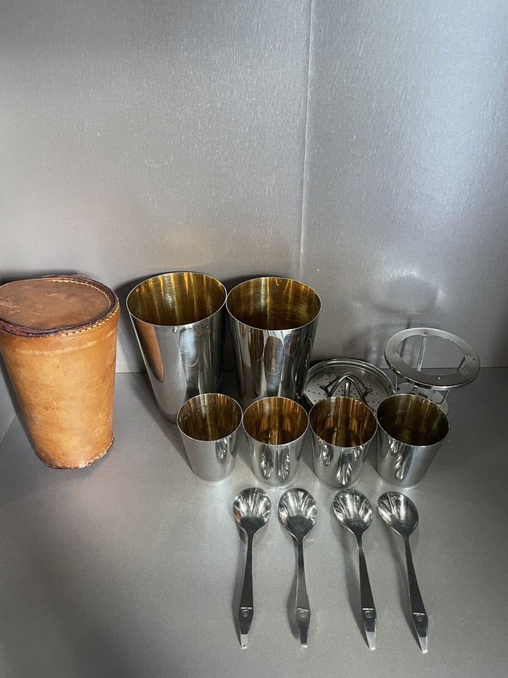 Germany DRGM Art Deco Chrome Cocktail Shaker Travel Set 4 Cups Reamer Vintage
