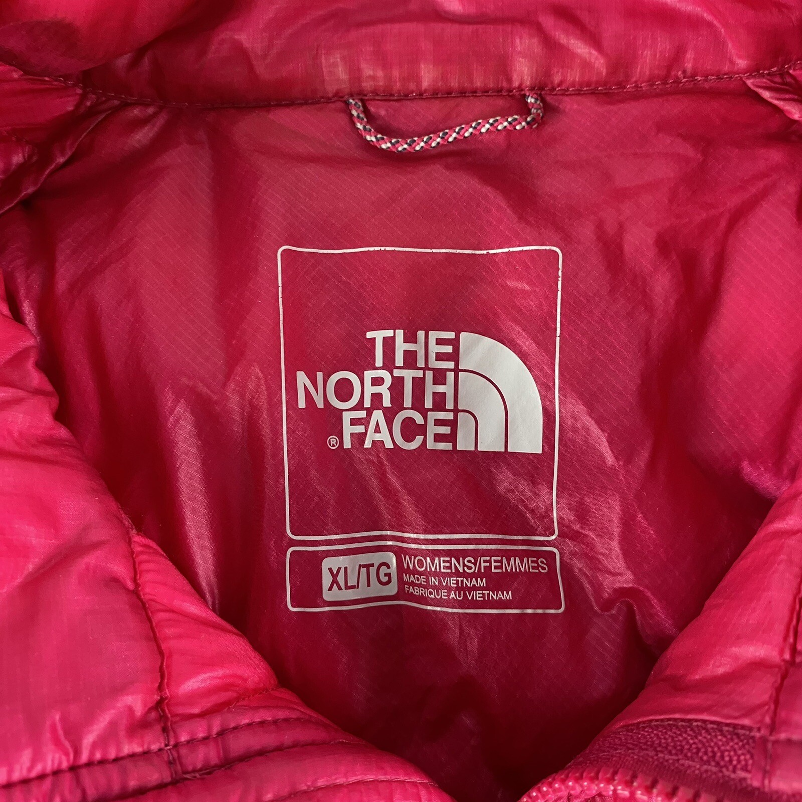 The North Face Puffer Jacket Women’s XL Diamond Quilted Thermoball Pink