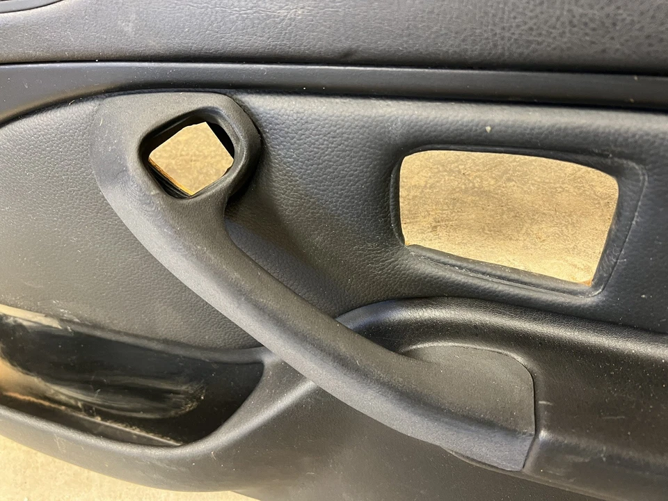 Tirador de puerta interior derecha BMW Z3 E36 After Market - 51418401174 Foto 3 de 4