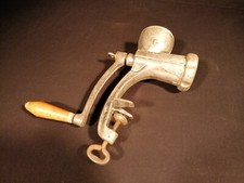 alter Fleischwolf Eisen 25x17xm 2kg retro vintage antik Metzger Hackfleisch