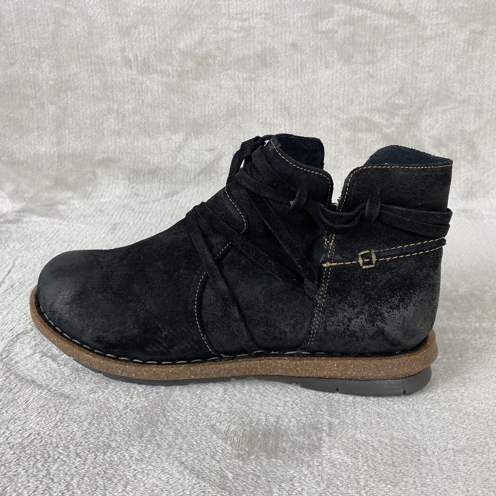 Born Tarkiln Women's Ankle Boots Size 11 Black Leather Bootie Distress