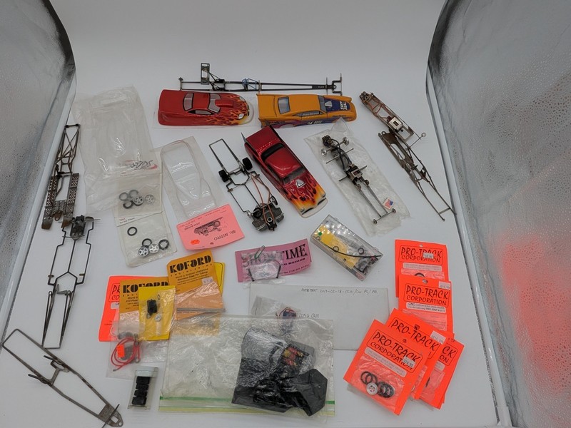 1/24 Vintage Slot Car Drag Racing Parts Lot Chassis Bodies Mixed