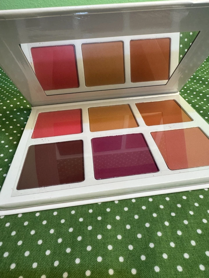 Lot of 9 Makeup Palettes Sealed Assorted Variety Eyeshadow Contour Resellers job - Image 3 of 4