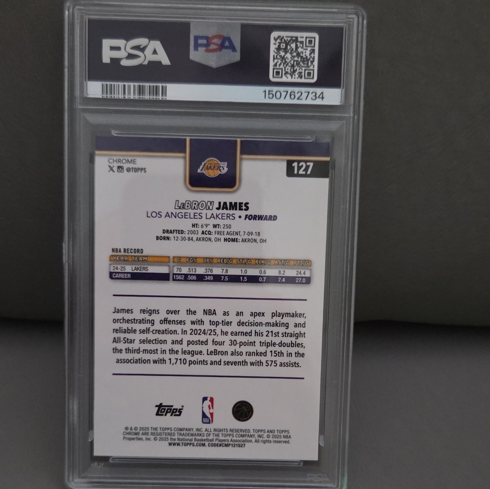 Topps Chrome 2025-26 LeBron James #127 RayWave Refractor PSA 10 Lakers view 3