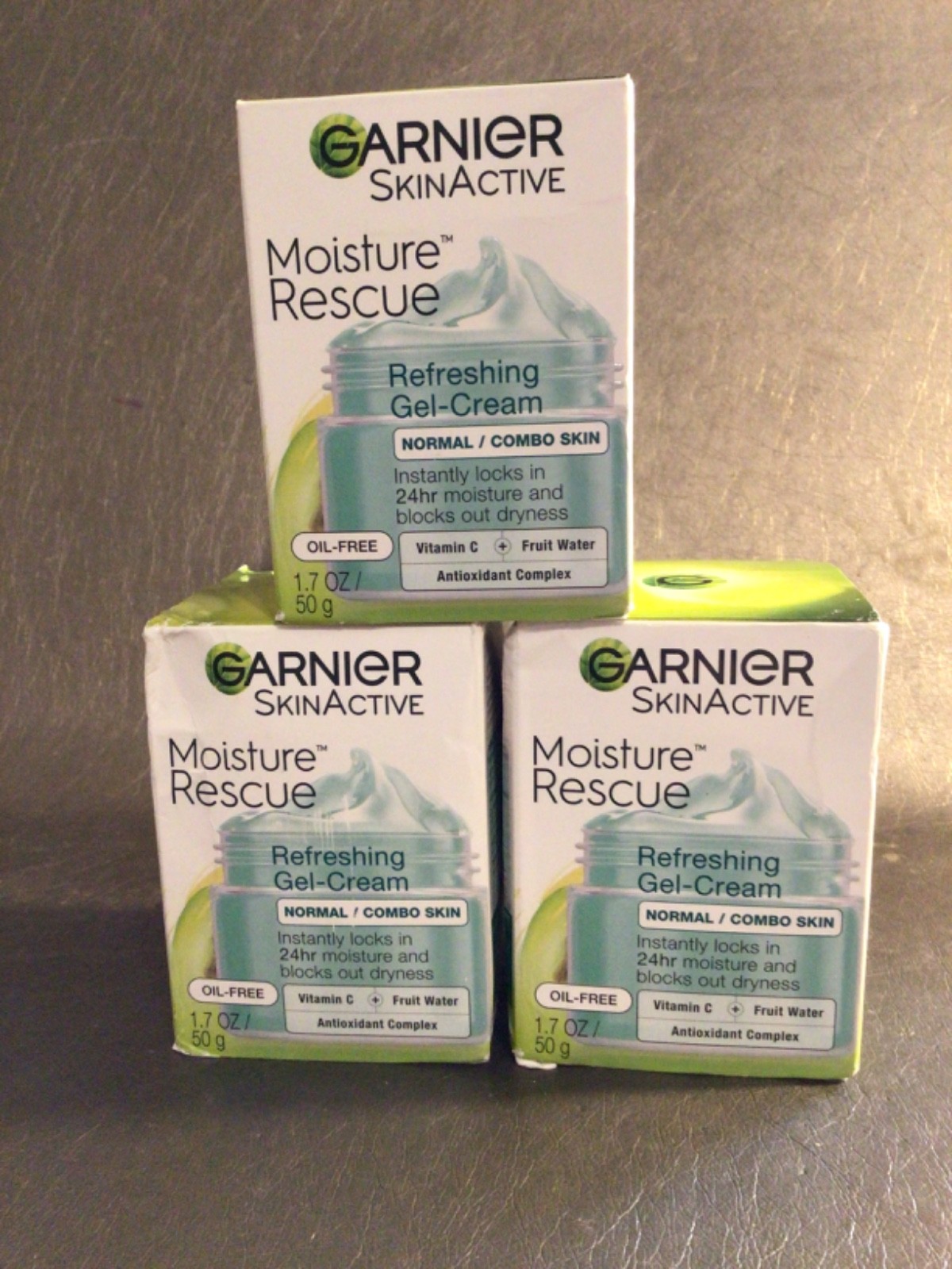 3 GARNIER SkinActive Garnier Moisture Rescue Gel Cream Norma