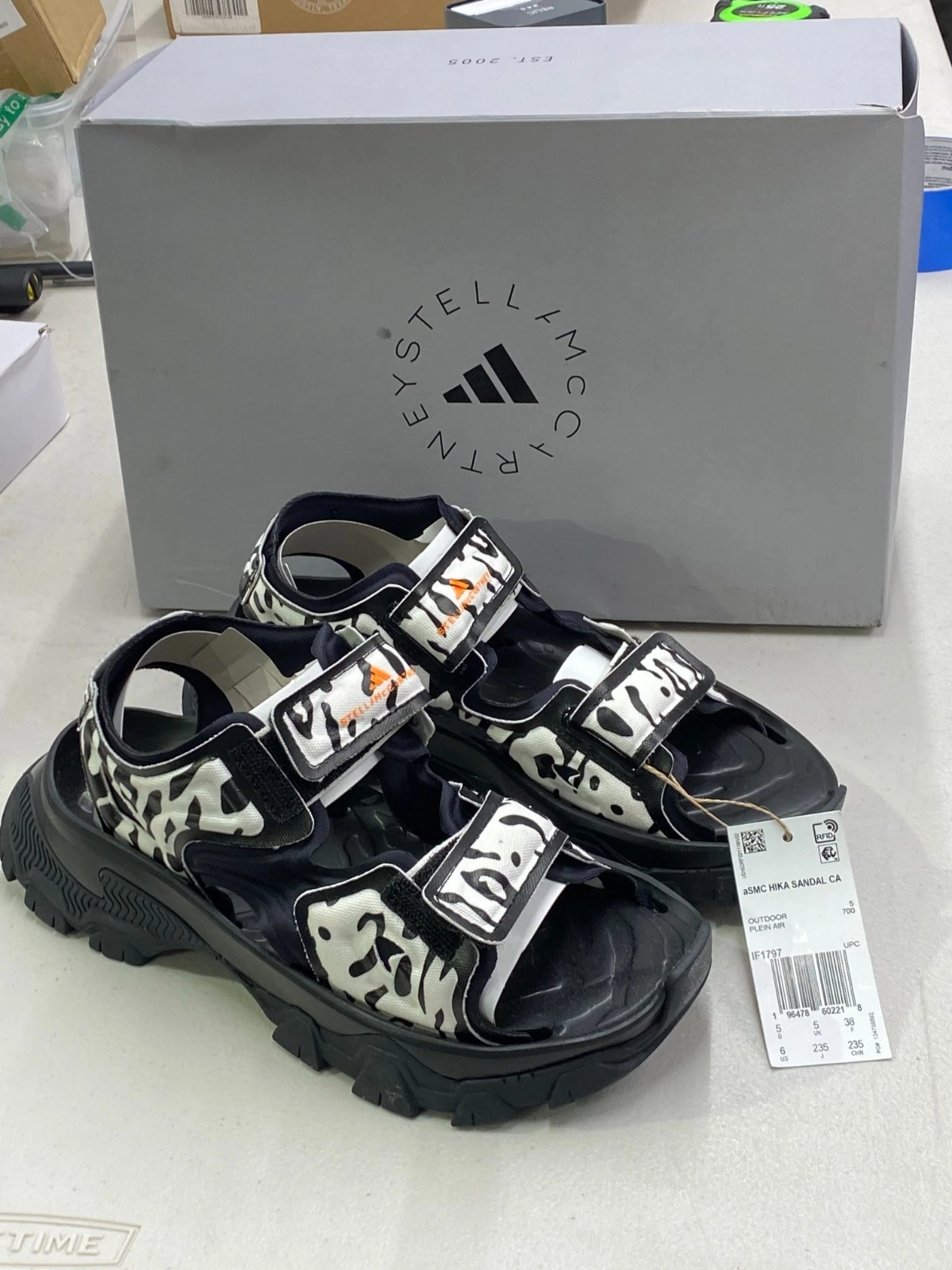 Sandali outdoor Stella McCartney x Adidas HIKA IF1797 donna US 6 NUOVI