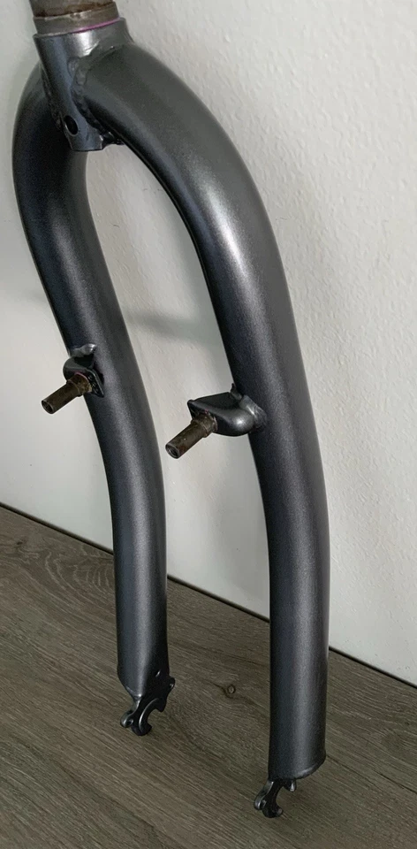 STEEL FORK 26 INCH 1 1/8 INCH THREADED 167 MM STEERER 1.2 KGS - Image 3 of 4