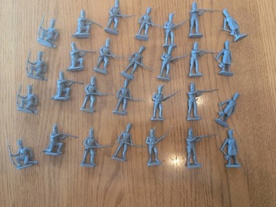 28 Esci 1/35 Napoleonic French Infantry Toy Soldiers