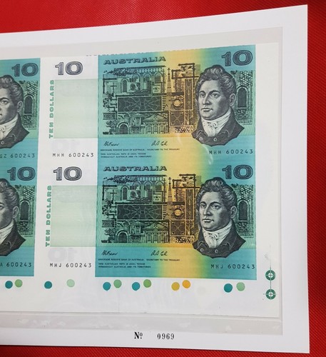 1991 AUSTRALIAN $10 UNCUTBLOCK OF 4 FRASER/COLE BLACK OVERPINT INTERNATIONL FAIR - Picture 3 of 10