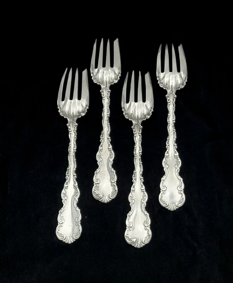 Lote de 4 tenedores de ensalada individuales de plata esterlina Luis XV Whiting de 6 1/8" con mono Foto 2 de 4