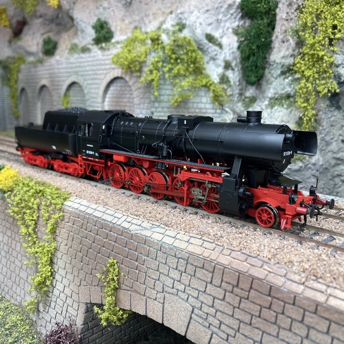 Locomotive 52 DR ROCO 78278 HO regler problème contact réseau 3 rails digital