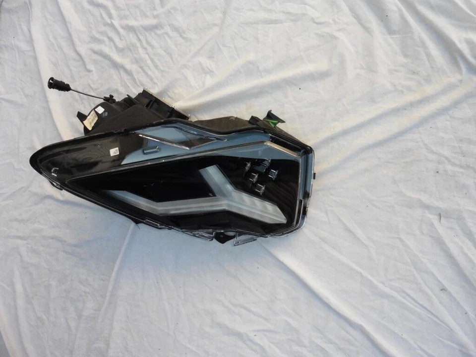 12-17 Lamborghini Aventador LP700 LP720 Front Right side Headlight 471941004P OE - Image 2 of 4