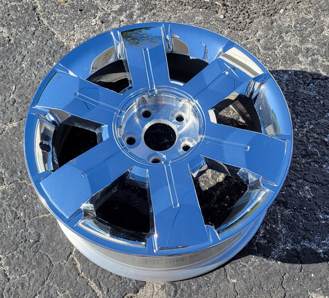 19" GMC TERRAIN WHEEL (1) CHROME CLAD USED OEM BEAUTIFUL SHAPE P