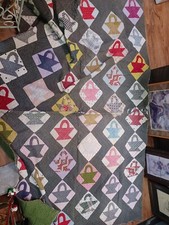 Antique Basket Type Pattern Quilt 54" x 82" Summer Weight Repair