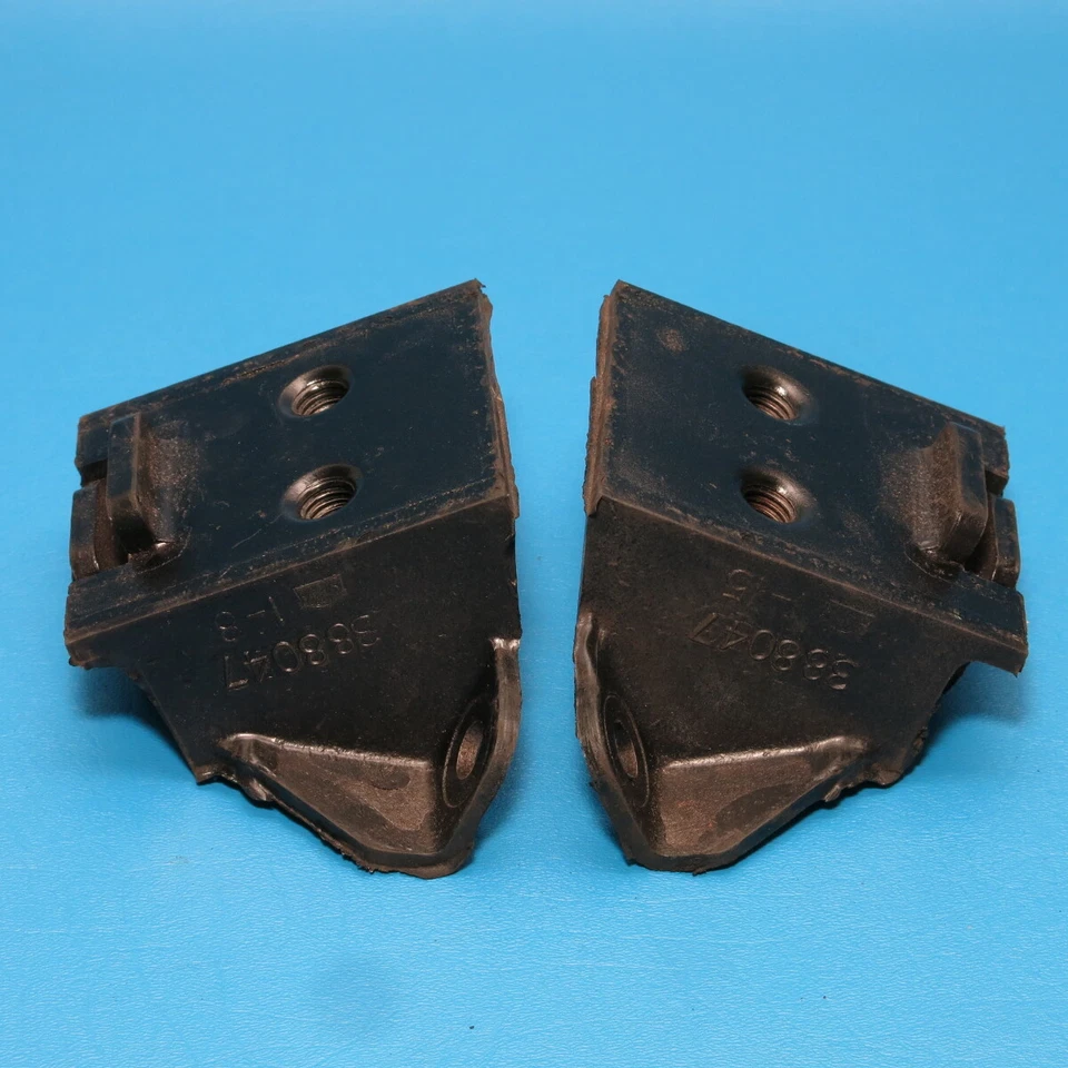 Par NOS GM 1965 Oldsmobile Cutlass F85 Jetstar 88 montagens de motor dianteiro 388047 - Imagem 3 de 4