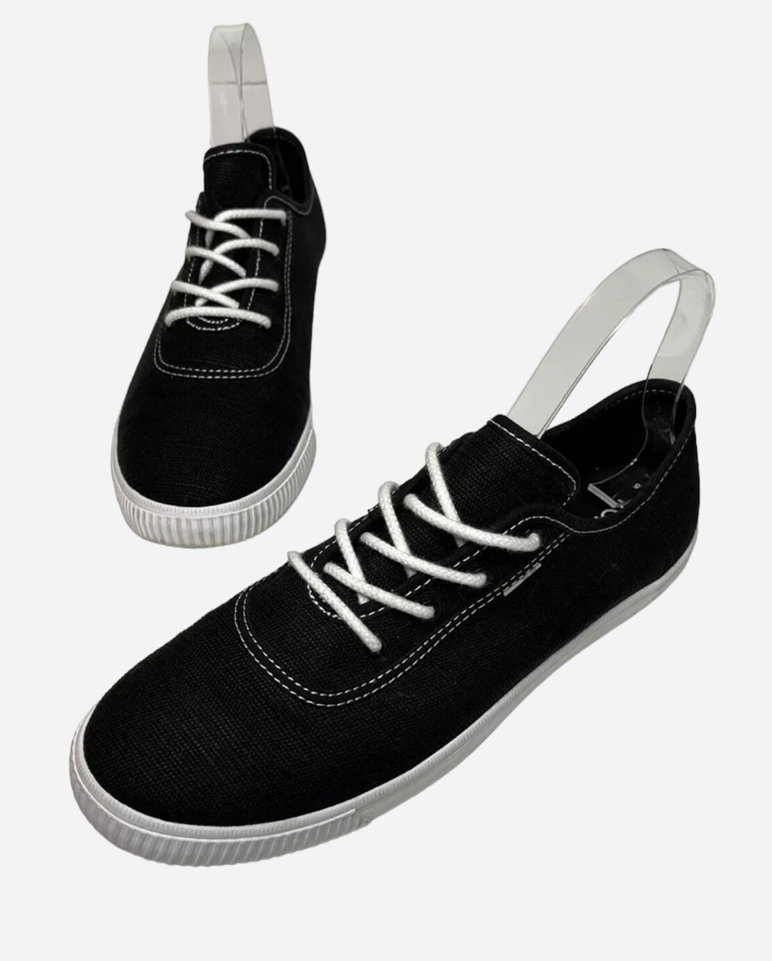 TOMS Womens SIZE 8.5 Carmel Canvas Fashion Sneaker Black White Contrast